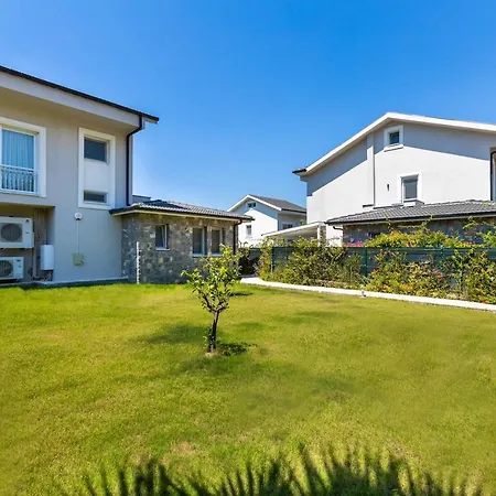 Apartman Nergis By Safiya Göcek