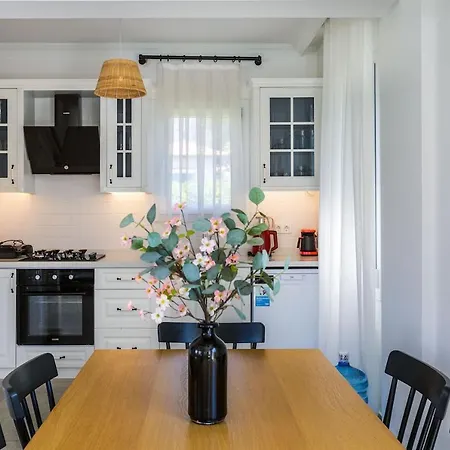 Nergis By Safiya Göcek