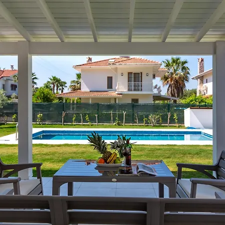 Nergis By Safiya Apartman *